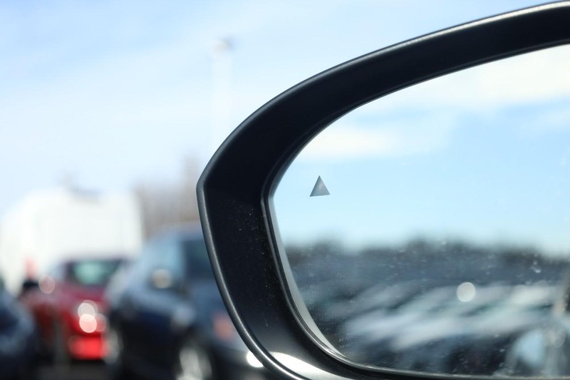 Nissan Rogue Vehicle Image 21