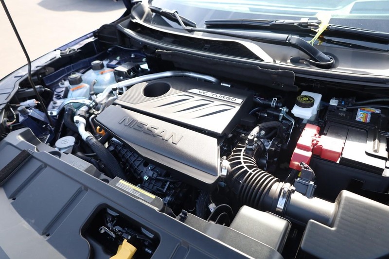 Nissan Rogue Vehicle Image 28