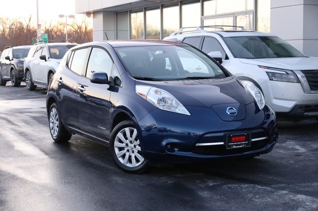 Used 2017 Nissan LEAF S with VIN 1N4BZ0CP7HC303560 for sale in Hazelwood, MO