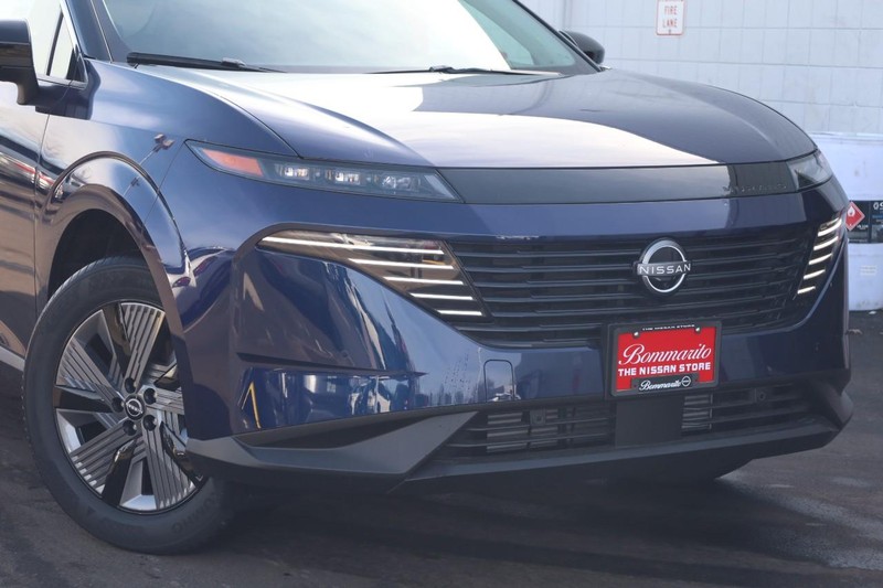 Nissan Murano Vehicle Image 03