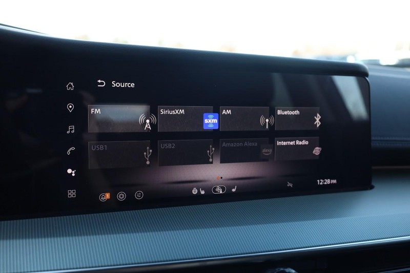 Nissan Murano Vehicle Image 14