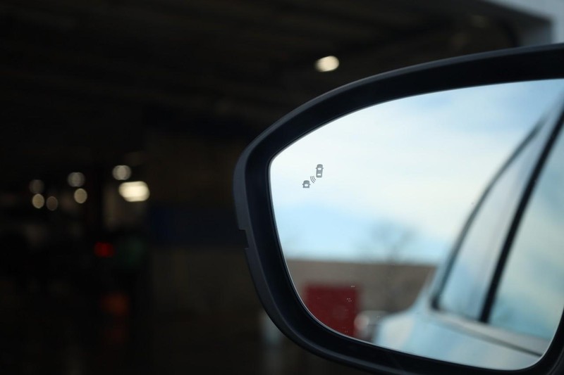 Nissan Murano Vehicle Image 21