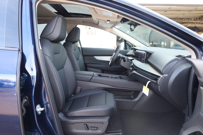 Nissan Murano Vehicle Image 27