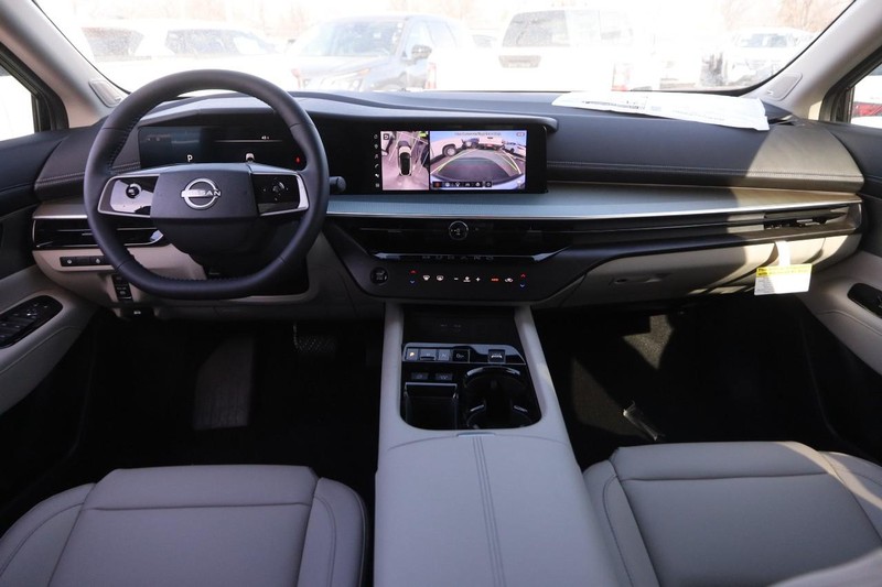 Nissan Murano Vehicle Image 25