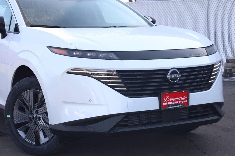 Nissan Murano Vehicle Image 03