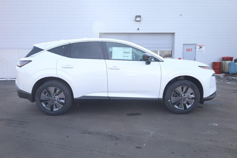 Nissan Murano Vehicle Image 06