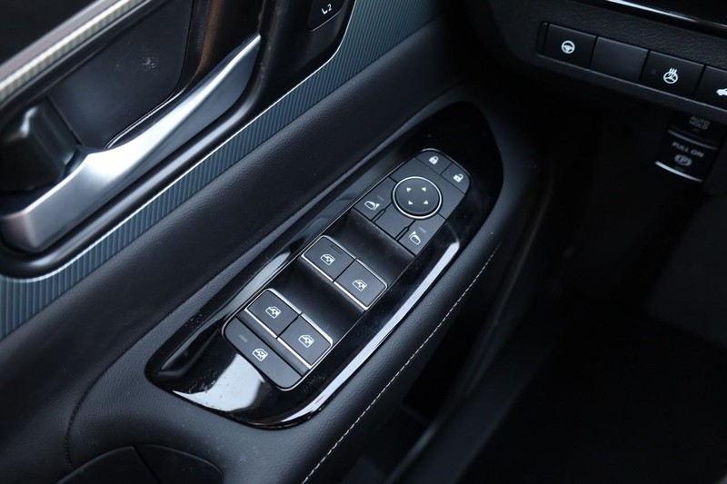 Nissan Murano Vehicle Image 20