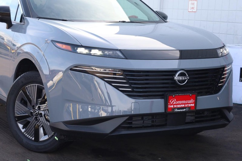 Nissan Murano Vehicle Image 03