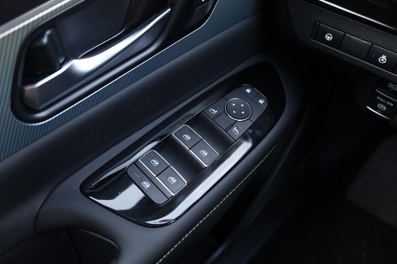 Nissan Murano Vehicle Image 20