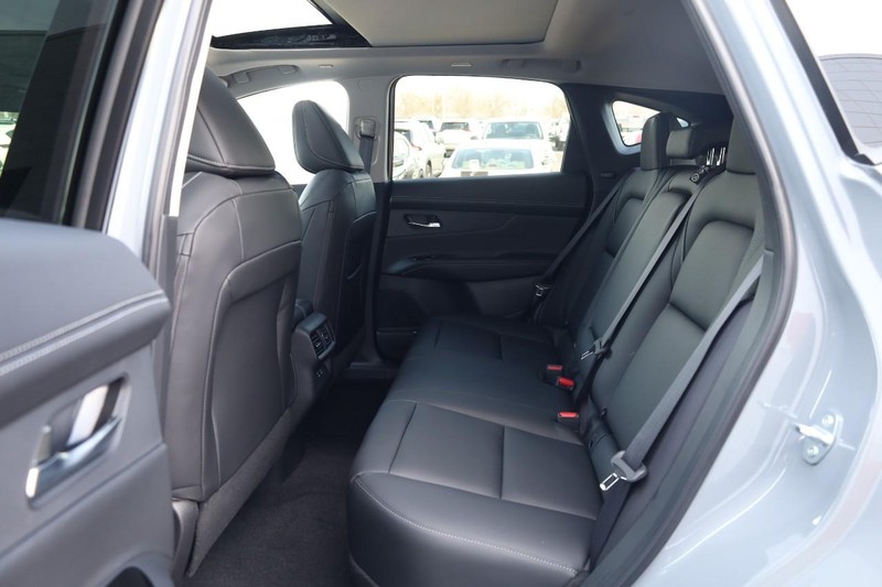 Nissan Murano Vehicle Image 23