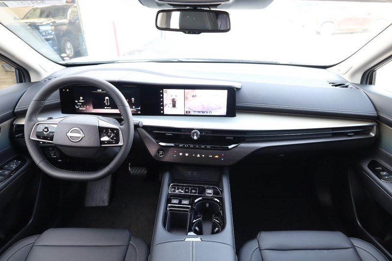 Nissan Murano Vehicle Image 25