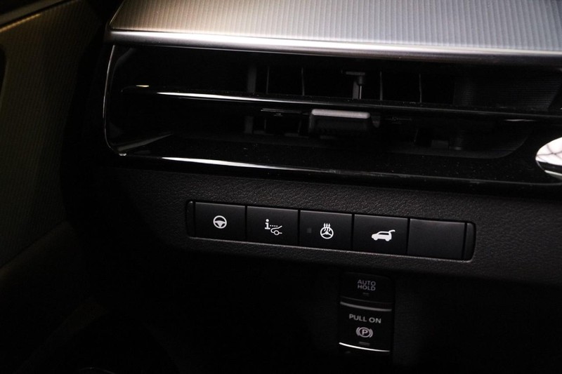 Nissan Murano Vehicle Image 20