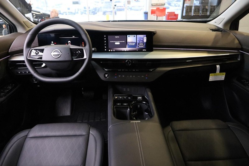 Nissan Murano Vehicle Image 21