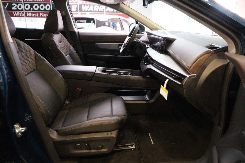 Nissan Murano Vehicle Image 26