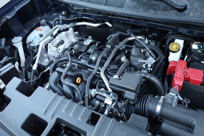 Nissan Kicks Vehicle Image 25