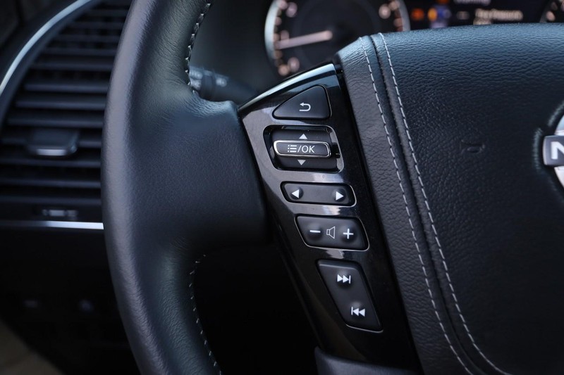 Nissan Armada Vehicle Image 16