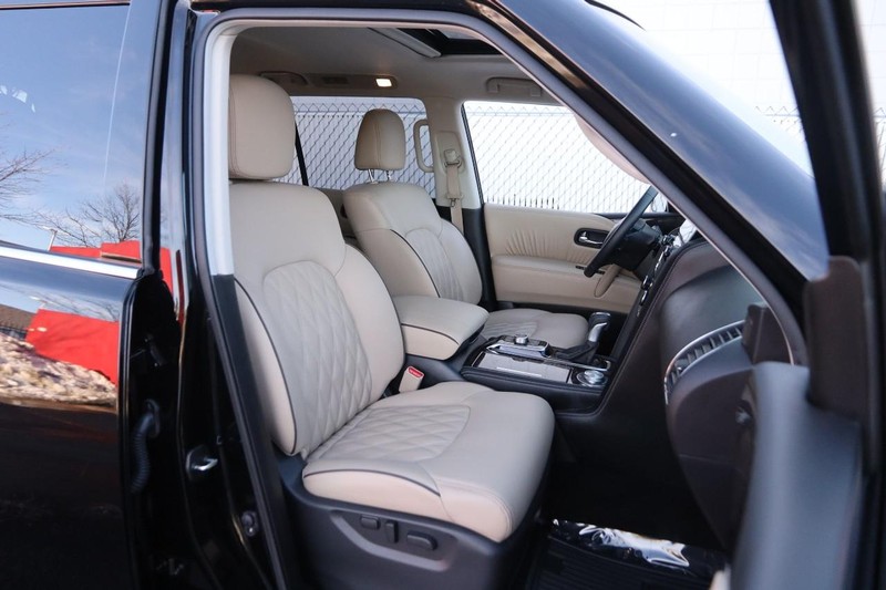 Nissan Armada Vehicle Image 31