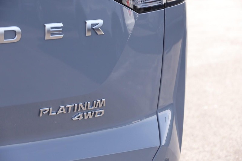 Nissan Pathfinder Vehicle Image 08