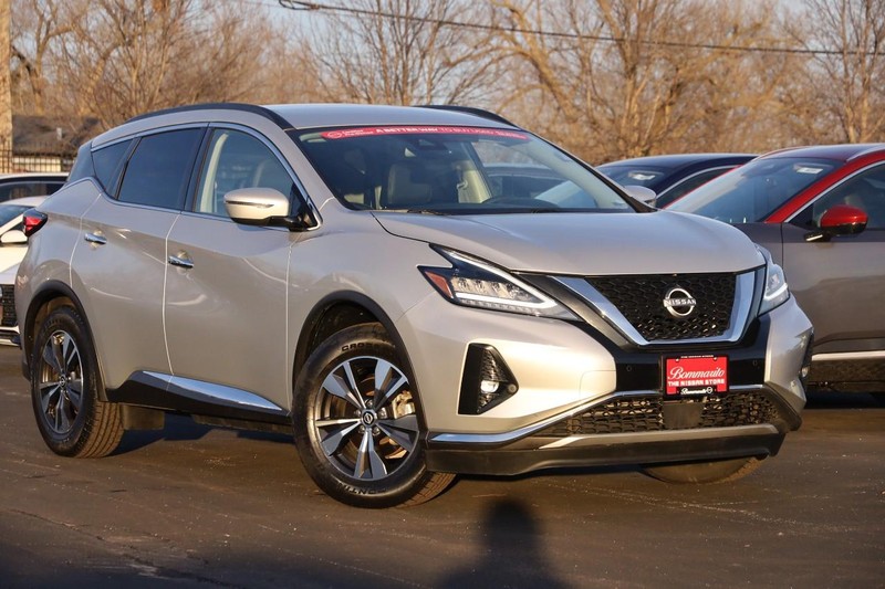 Nissan Murano Vehicle Image 02