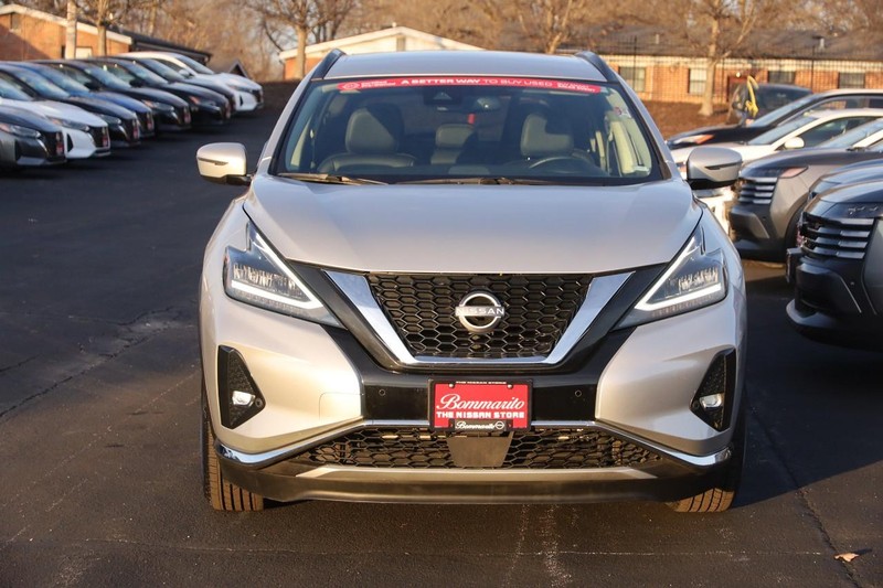 Nissan Murano Vehicle Image 05