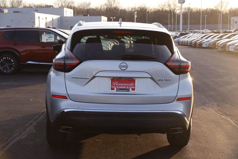 Nissan Murano Vehicle Image 07