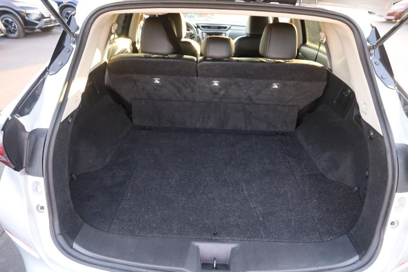Nissan Murano Vehicle Image 10