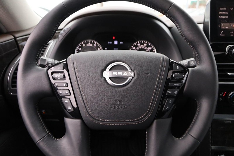 Nissan Armada Vehicle Image 15