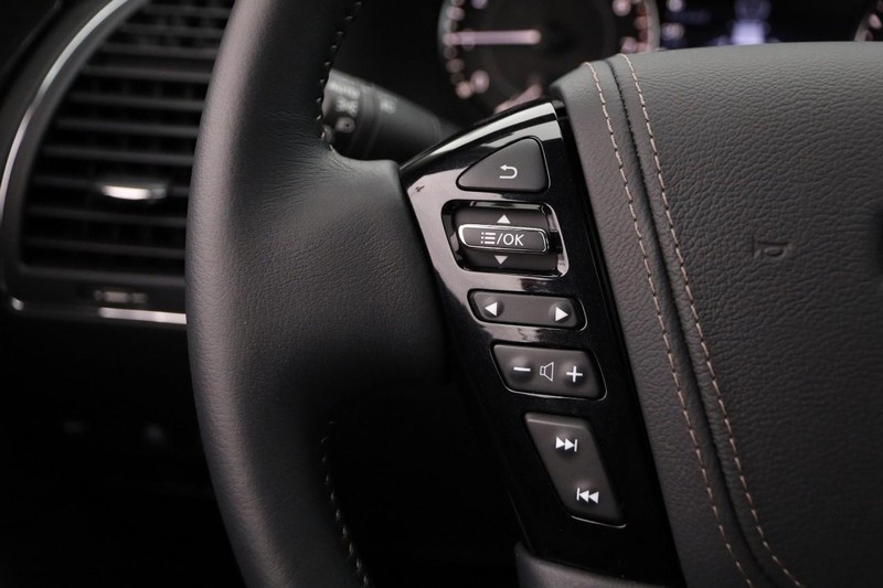 Nissan Armada Vehicle Image 16