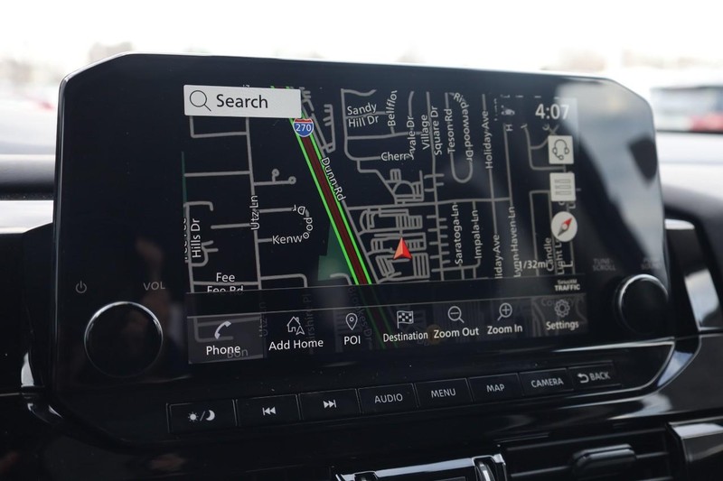 Nissan Pathfinder Vehicle Image 13