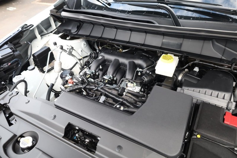 Nissan Pathfinder Vehicle Image 30