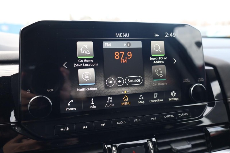 Nissan Pathfinder Vehicle Image 14