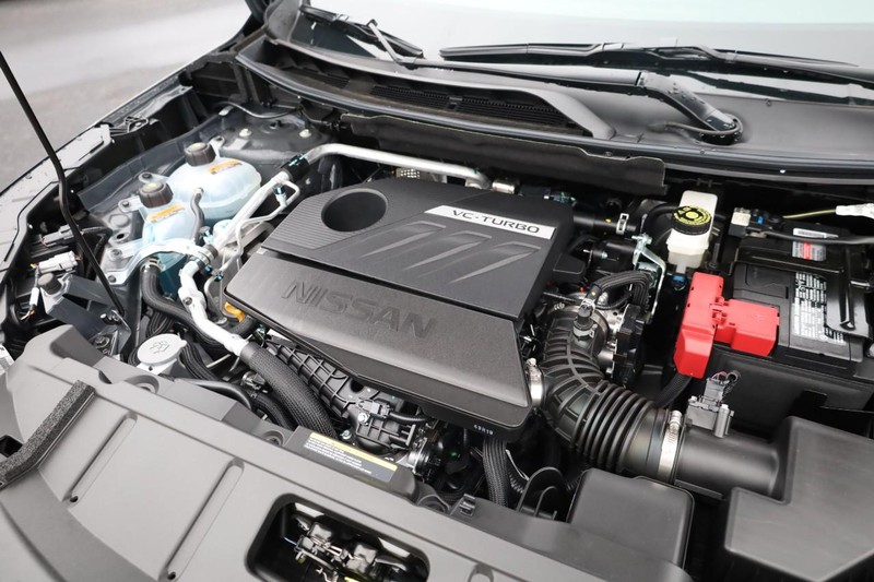Nissan Rogue Vehicle Image 27