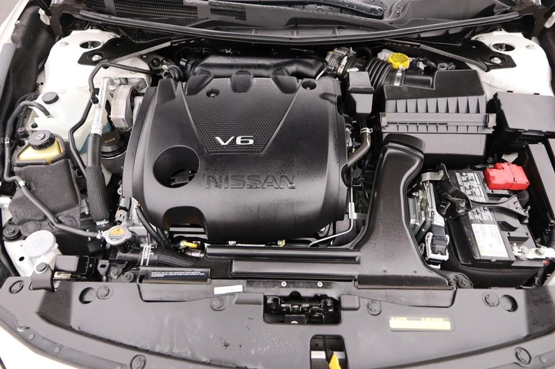 Nissan Maxima Vehicle Image 29