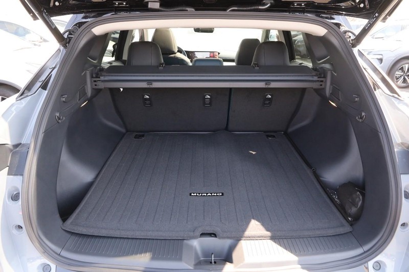 Nissan Murano Vehicle Image 07