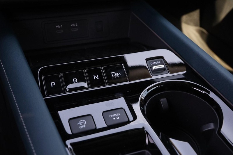 Nissan Murano Vehicle Image 21