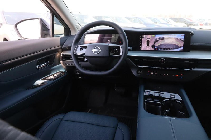 Nissan Murano Vehicle Image 24