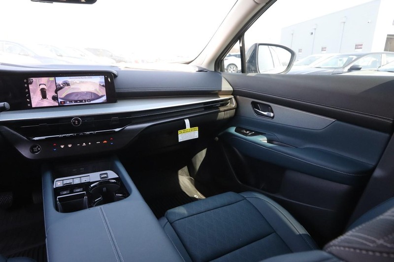 Nissan Murano Vehicle Image 27