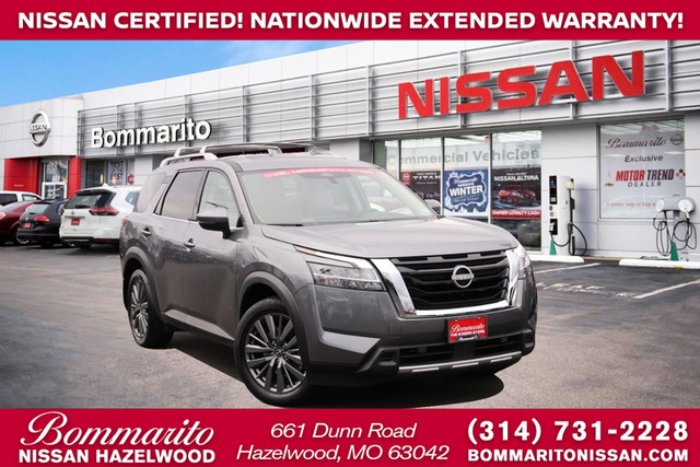 2024 Nissan Pathfinder SL at Bommarito Nissan in Hazelwood MO