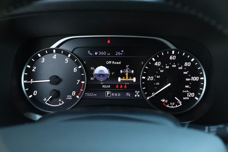 Nissan Frontier Vehicle Image 13