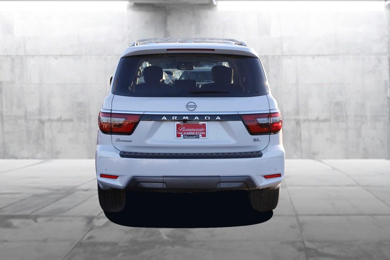 Nissan Armada Vehicle Image 06