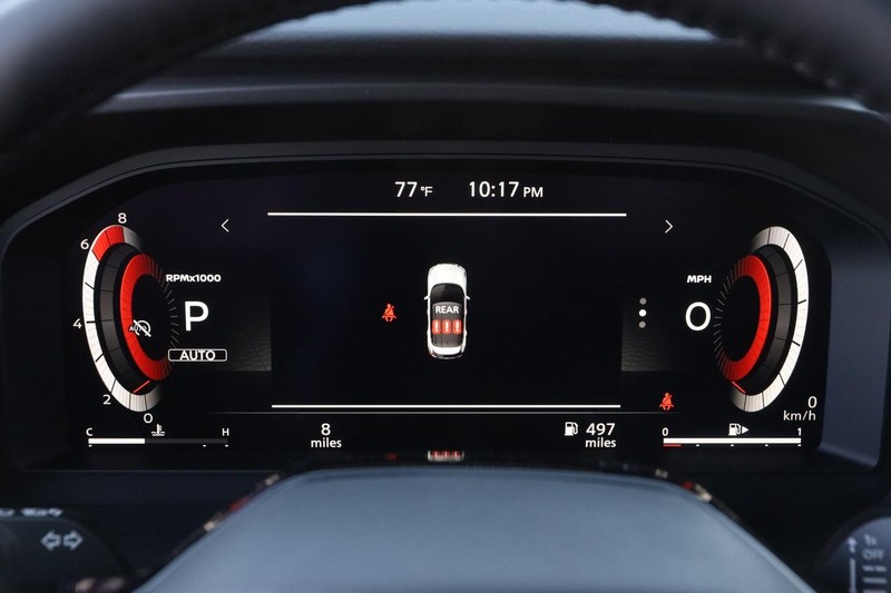 Nissan Rogue Vehicle Image 15