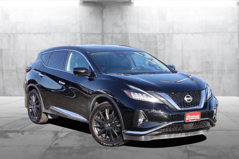 Nissan Murano Vehicle Image 02