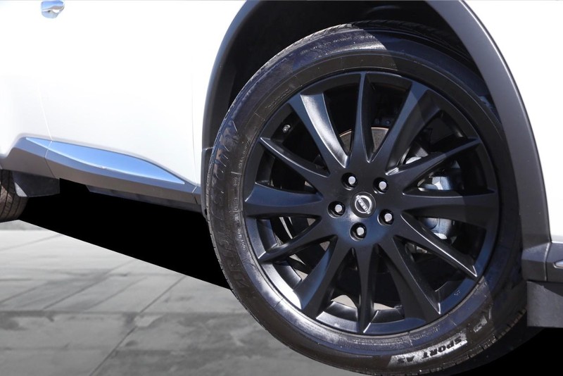 Nissan Murano Vehicle Image 03