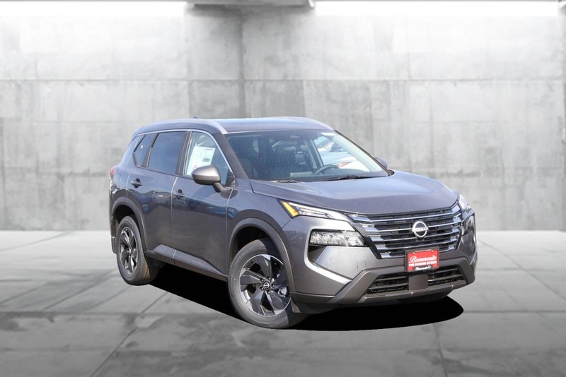 Nissan Rogue Vehicle Image 02