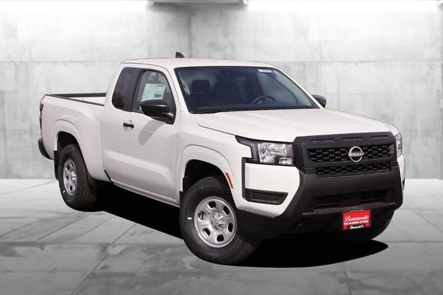 Nissan Frontier Vehicle Image 02