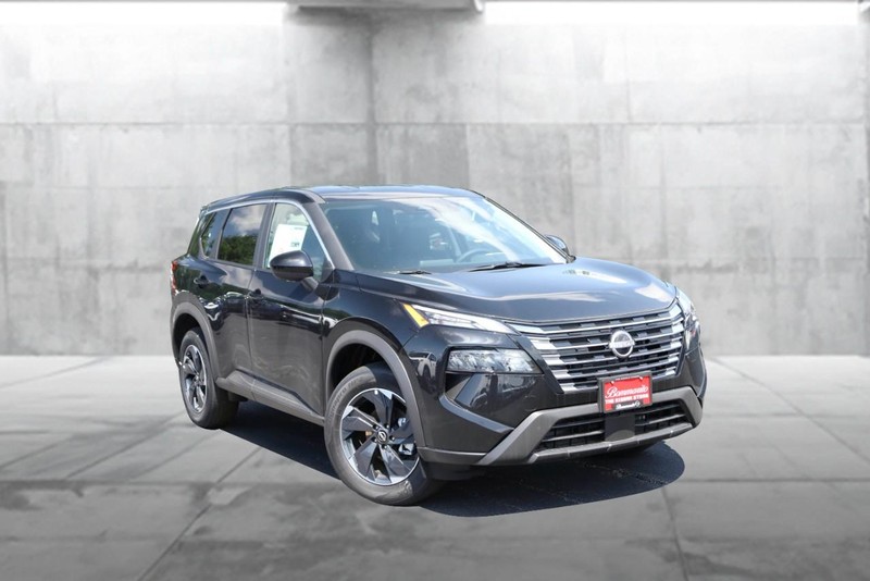 Nissan Rogue Vehicle Image 02