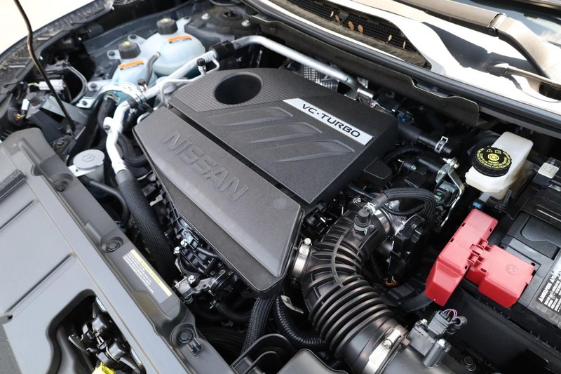 Nissan Rogue Vehicle Image 28