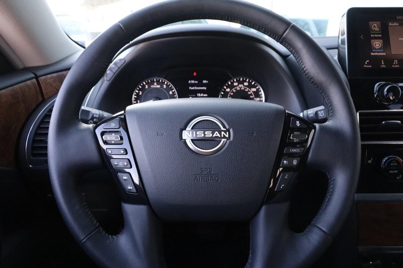 Nissan Armada Vehicle Image 13