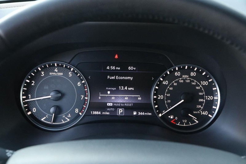 Nissan Armada Vehicle Image 16