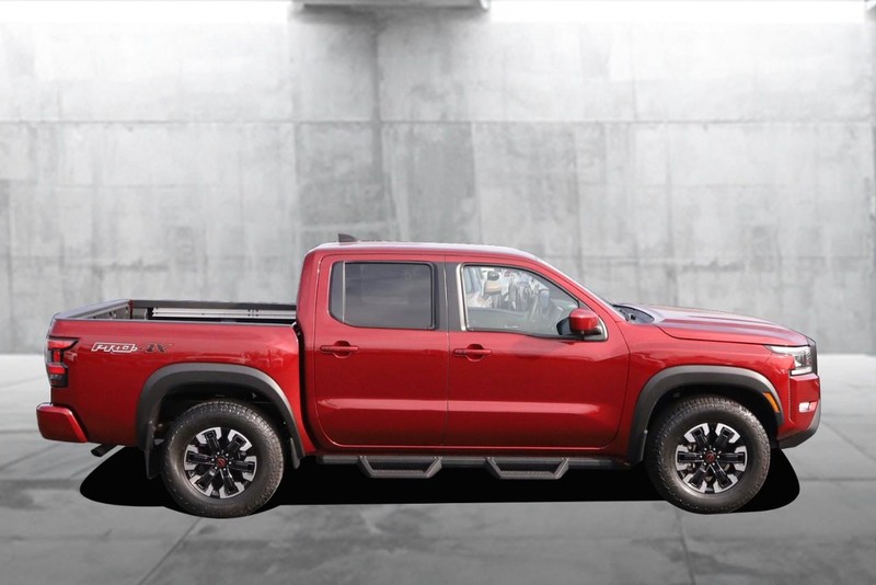 Nissan Frontier Vehicle Image 05